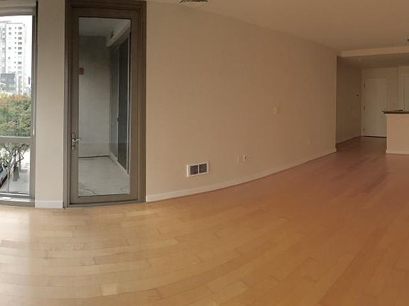 3rd image of 255 Berry St APT 306
