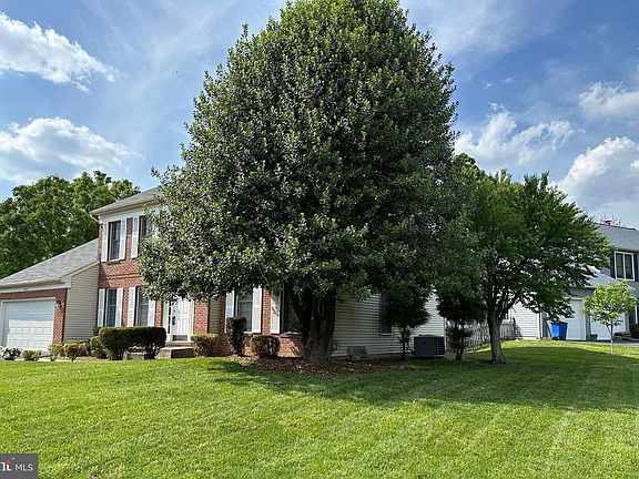 2nd image of 893 Broad Oaks Dr