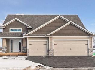 440 15th St, Farmington, MN 55024