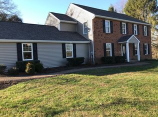 716 Locust Grove Rd, West Chester, PA 19382
