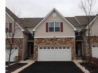 211 Concord Pl, Pennington, NJ 08534