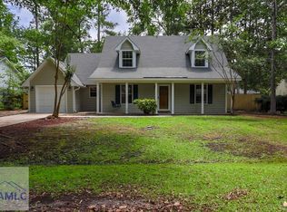 514 Creek View Dr, Hinesville, GA 31313