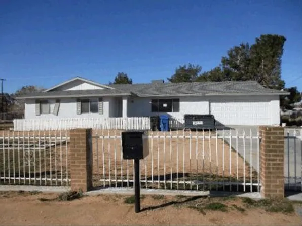 14690 Tonikan Rd, Apple Valley, CA 92307
