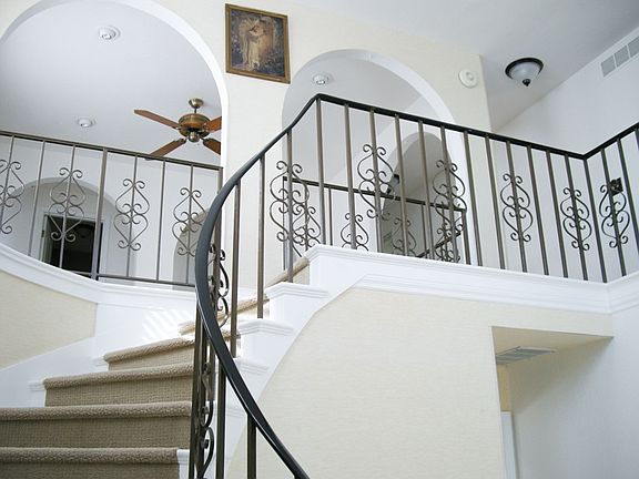 5th image of 131 Pinionwood Ct