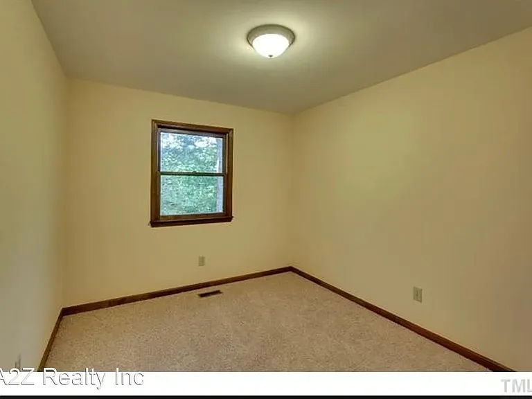 105 Lantern Way — Photo 21