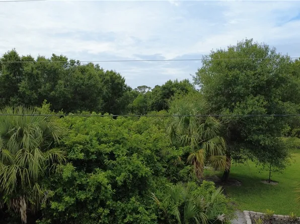 3733 Trent St, Fort Myers, FL 33905