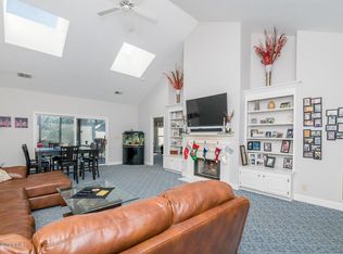 3541 Hurstbourne Ridge Blvd, Louisville, KY 40299