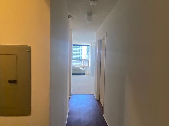 4th image of 455 E Ohio St #3602