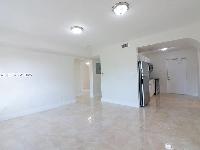 3014 NW 6th St — Photo 16