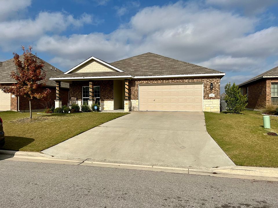1st image of 418 Wyndcrest Dr