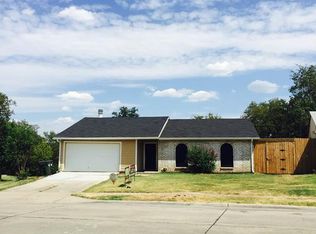 7212 Wilcox Dr, The Colony, TX 75056