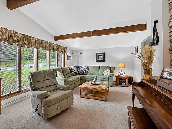 5th image of 12169 Pine Crest Ct