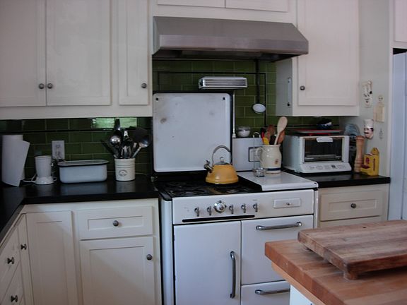 2nd image of 1812 N Brighton St