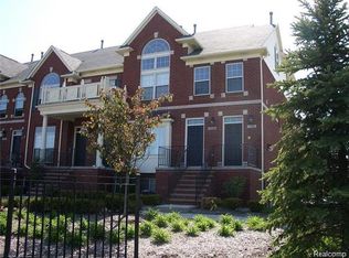 1582 Devon Ln #2, Troy, MI 48084