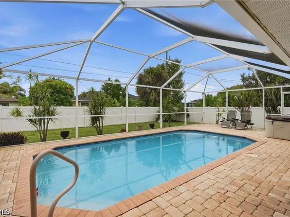 624 SW 9th Ave, Cape Coral, FL 33991
