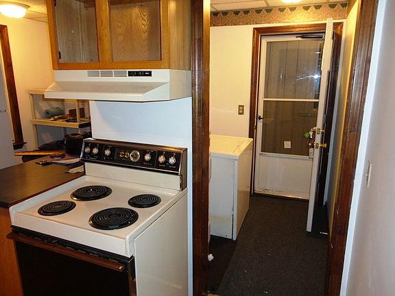 Kitchen to back door/washer hookup
