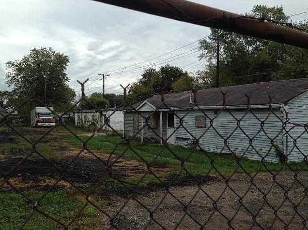 1st image of 3709 Schofield Ave
