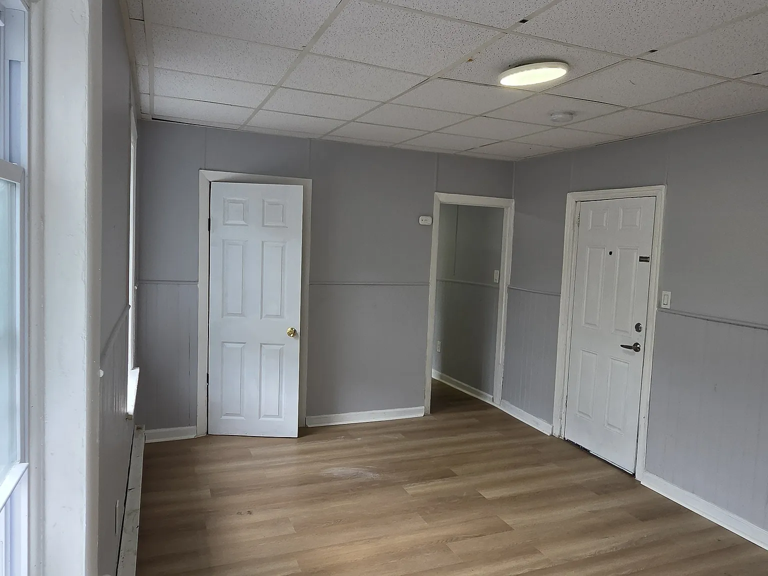 203 Perry St — Photo 1
