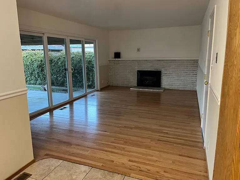 1684 Wise Dr — Photo 5