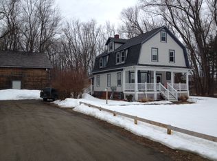 685 West St #2, Amherst, MA 01002