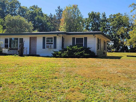 2nd image of 4976 Orchard Ln