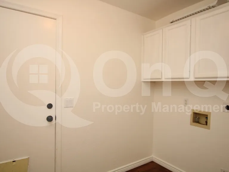 3292 E San Angelo Ave — Photo 18