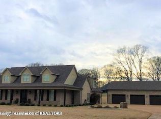 1433 Tulane Rd, Nesbit, MS 38651