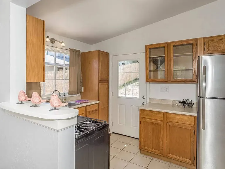 207 W Navajo Dr — Photo 3