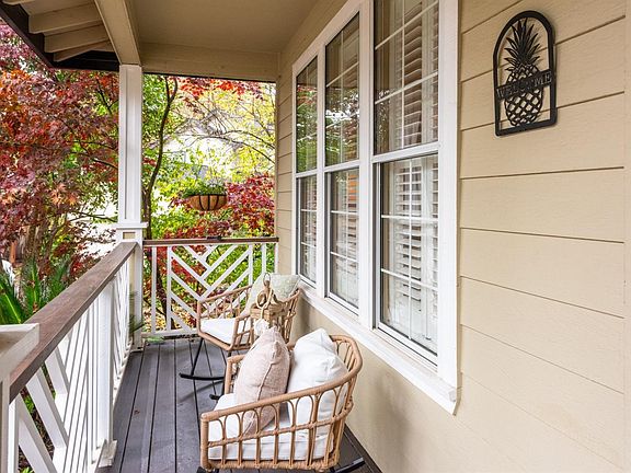 5th image of 740 Creekview Place