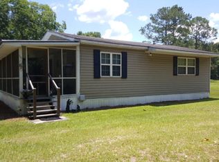 30 Riverside Dr, Jesup, GA 31545
