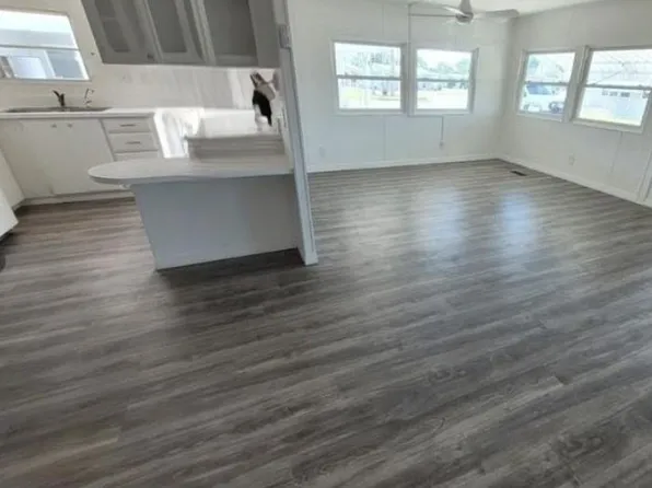 2774 Wedgewood Dr, North Fort Myers, FL 33917