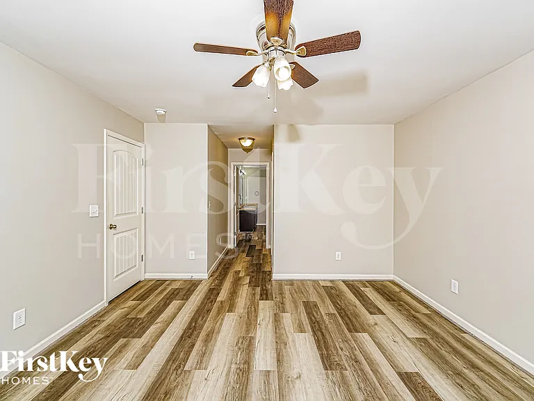 4832 Deer Foot Cv — Photo 12