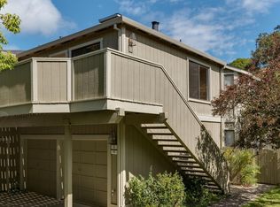 15 Somerset Pl, Novato, CA 94945