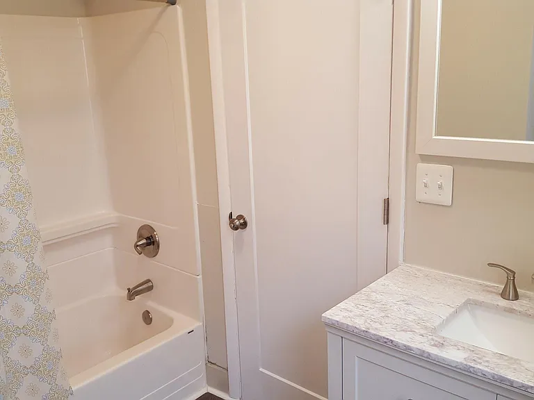 3415 Mount Vernon St — Photo 12
