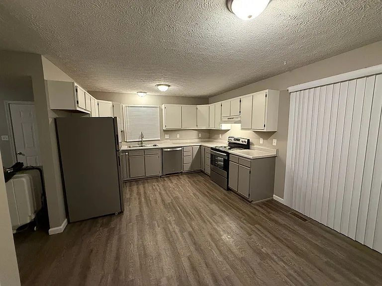 3438 S Burks Ct — Photo 6