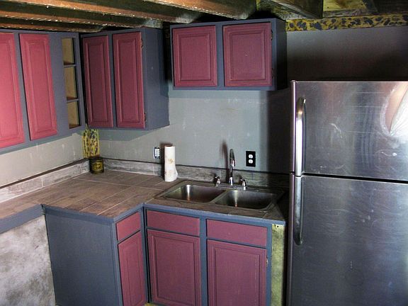 New stainless kitchen appliances
