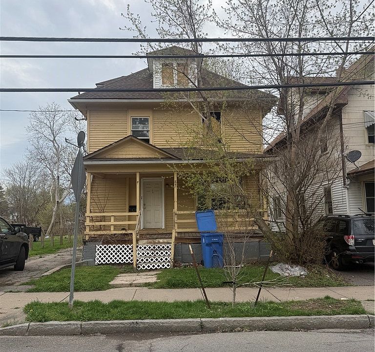 2nd image of 87 Rohr St