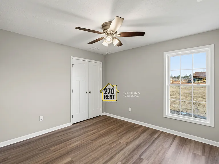 15 Paislynne Ct — Photo 28