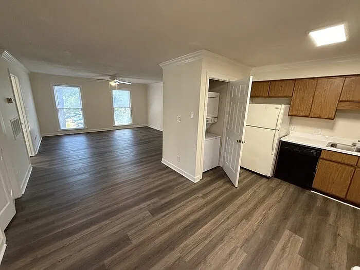 2 bed, 2.0 bath, 960 sqft, $1,195 — Photo 3