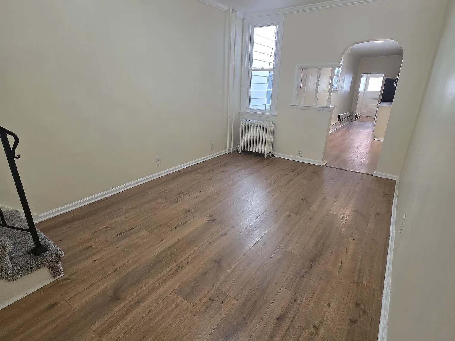 4 bed, 1218 sqft, $1,700 — Photo 3