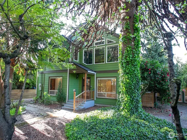 1100 Greenleaf Avenue, Burlington, WA 98233