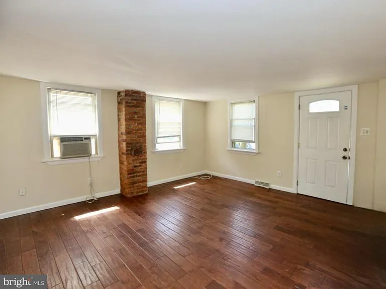310 Ellis St — Photo 13