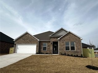 5290 Nicolas Ave, Springdale, AR 72762