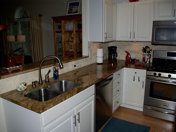 2nd image of 2138 Shetland Dr NE