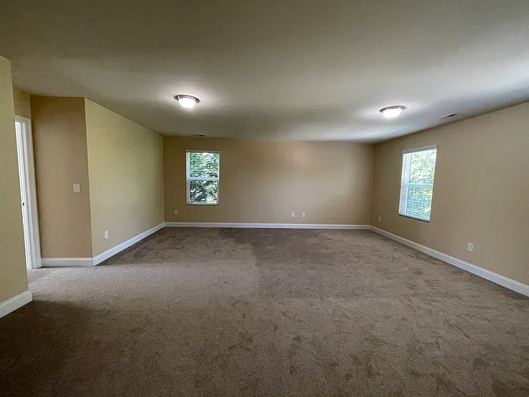3509 Deborah Dr — Photo 35