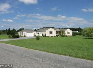 26160 McCarthy Ln, Greensboro, MD 21639