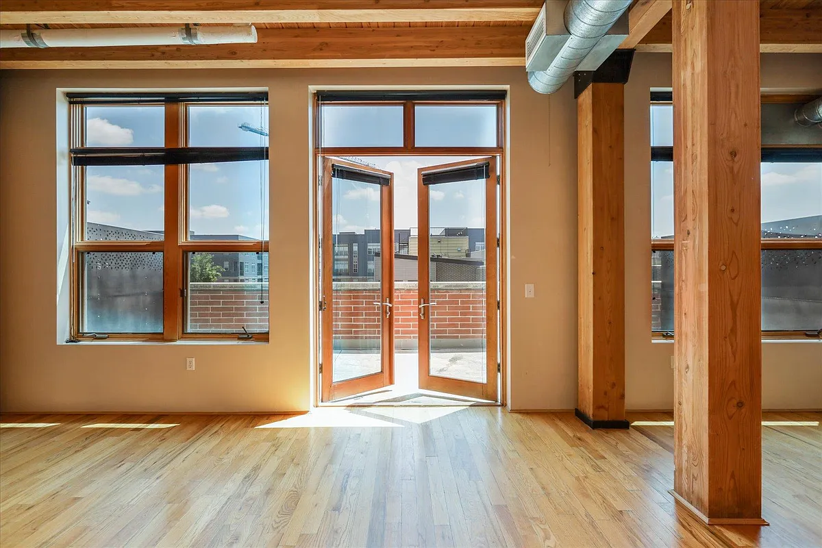 Building Photo - 2955 Inca St #3B