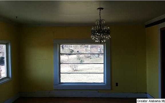4th image of 4300 12th St NE