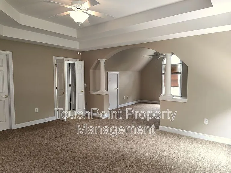 204 Limerick Dr — Photo 14