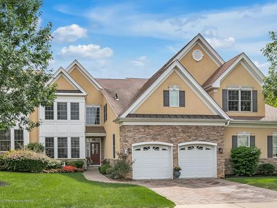 34 Hazelwood Ter, Tinton Falls, NJ, 07724
